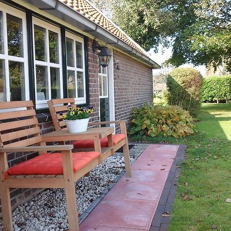 B&B De Luttikhoeve Giethmen 外观 照片