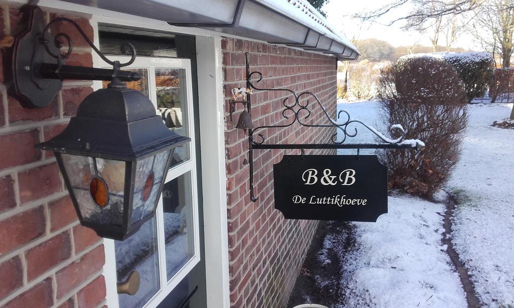 B&B De Luttikhoeve Giethmen 外观 照片