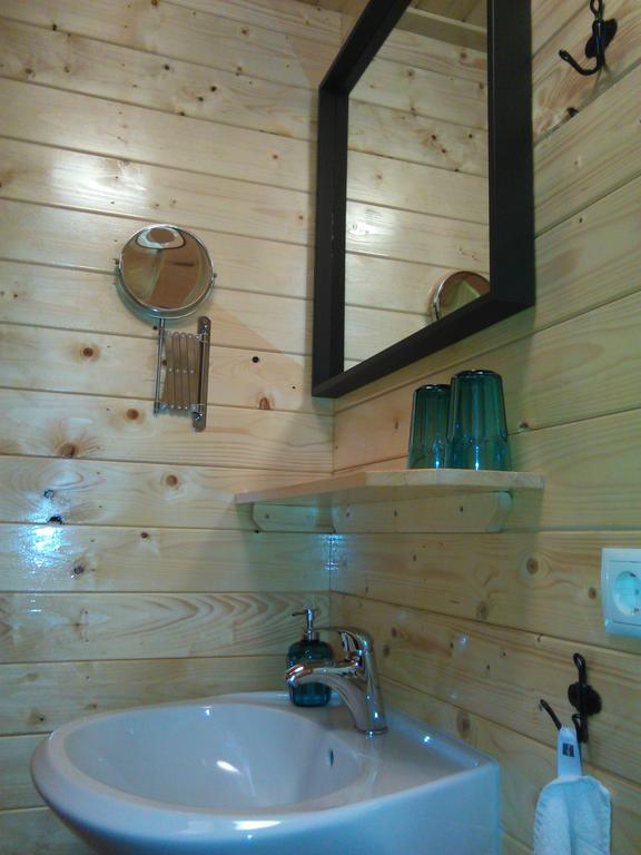 B&B De Luttikhoeve Giethmen 外观 照片